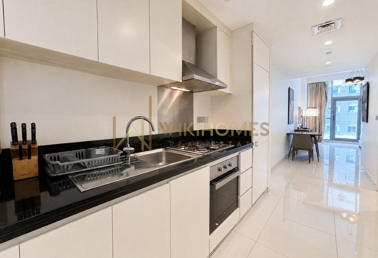 Well Maintained | Large Balcony | Prime Location photo 5
