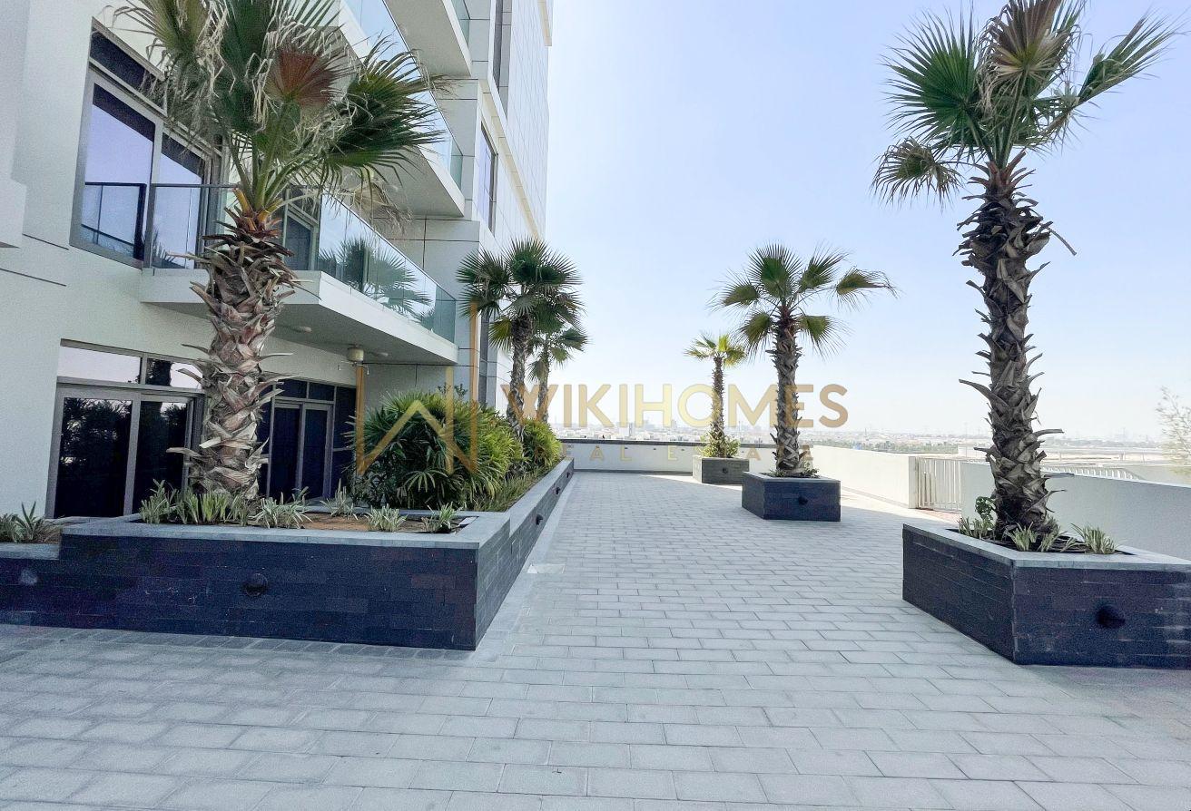 Well Maintained | Large Balcony | Prime Location photo 10