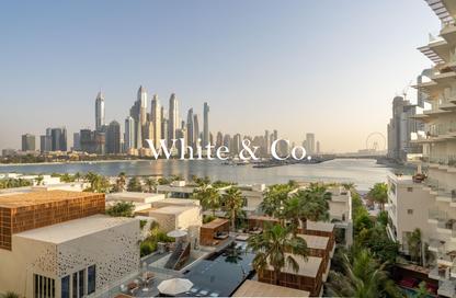 Apartment - 2 Bedrooms - 3 Bathrooms for rent in FIVE Palm Jumeirah - Palm Jumeirah - Dubai
