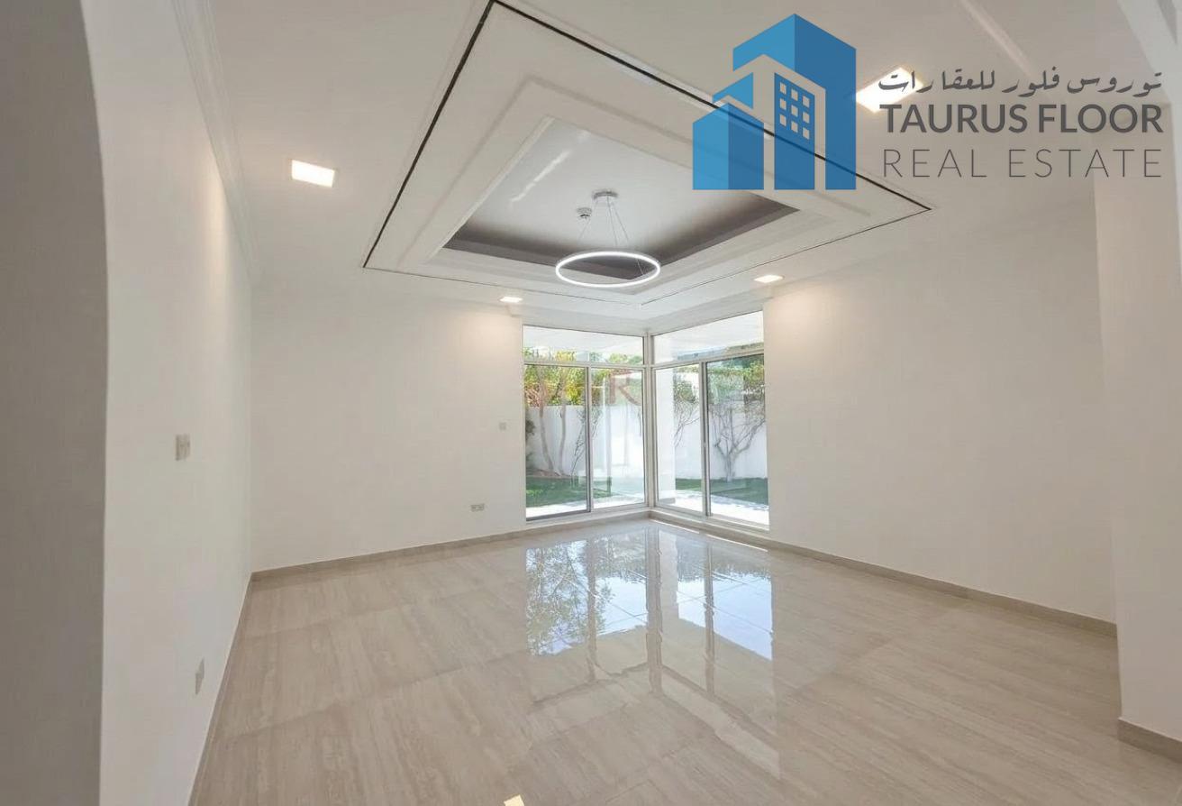 5BR+Maidroom|| Private Garden|| Community Pool photo 5