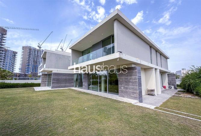 62076205 - Property Main Image