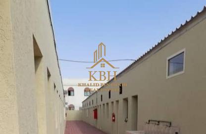 سكن عمال - استوديو - 8 حمامات للبيع في الصجعة الصناعية - الصجعة - الشارقة