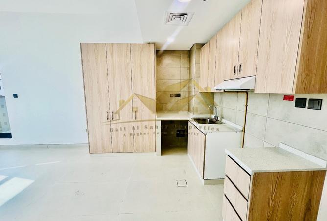 120182918 - Property Main Image