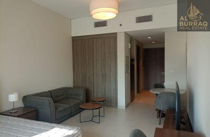 Apartment - Studio - 1 for rent in SOL Avenue - Business Bay - Dubai