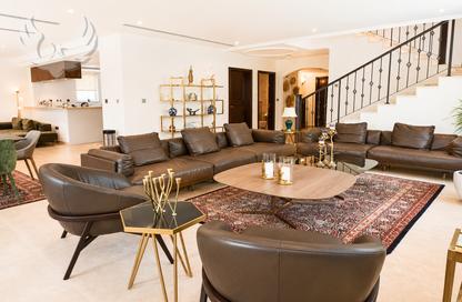 Villa - 5 Bedrooms - 7 Bathrooms for rent in District 4 - Jumeirah Park - Dubai Villa - 5 Bedrooms - 7 Bathrooms for rent in District 4 - Jumeirah Park - Dubai