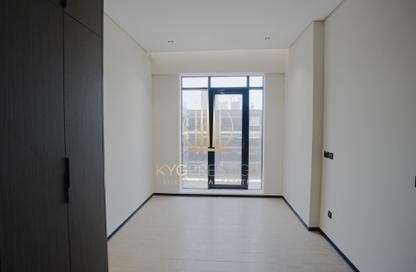 Apartment - 3 Bedrooms - 2 Bathrooms for rent in Emerald Vision Tower - District 1 - Jumeirah Village Triangle - Dubai
