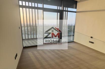 Apartment - 3 Bedrooms - 5 Bathrooms for rent in Vida 2 - Vida Residences - Aljada - Sharjah