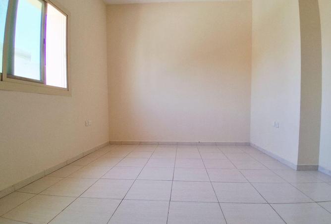 100391903 - Property Image 2