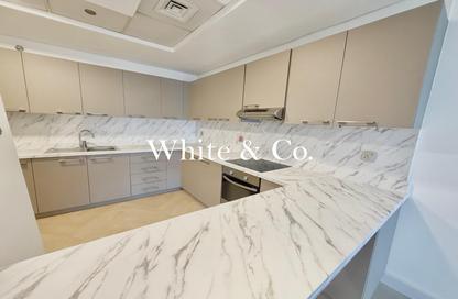 Apartment - 1 - 2 for rent in Cayan Tower - Dubai Marina - Dubai
