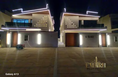 فيلا - 5 غرف نوم - 8 حمامات للبيع في الحليو 2 - الحليو - عجمان