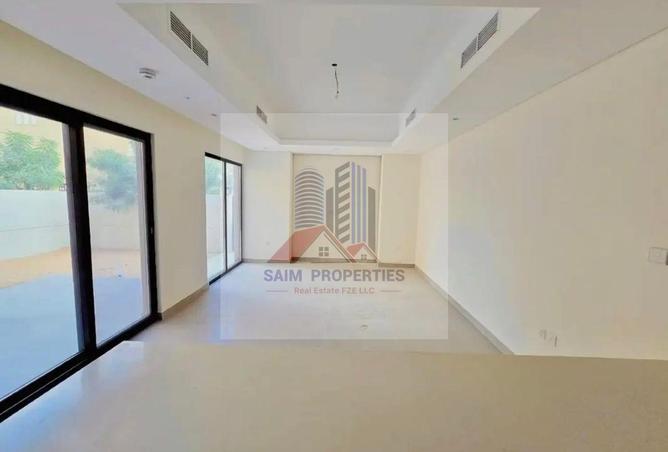 68293345 - Property Image 2