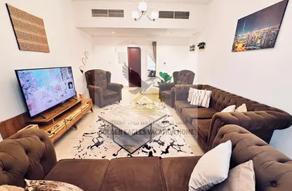 Apartment - 2 Bedrooms - 2 Bathrooms for rent in Rose Tower 1 - Rose Tower - Al Khan - Sharjah
