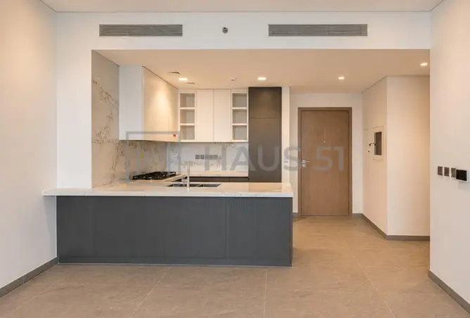 103677673 - Property Image 3