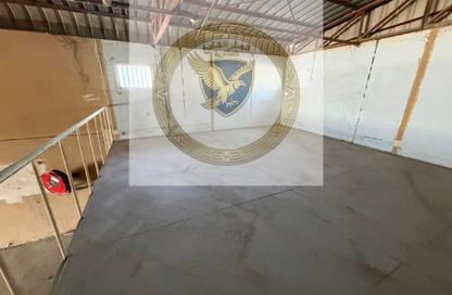 Warehouse - Studio - 1 Bathroom for rent in Industrial Building 13 - Industrial Area 13 - Sharjah Industrial Area - Sharjah