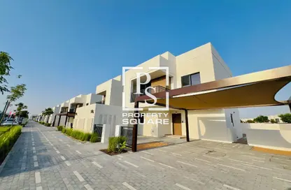 Villa - 4 Bedrooms - 5 Bathrooms for rent in Noya Viva - Noya - Yas Island - Abu Dhabi