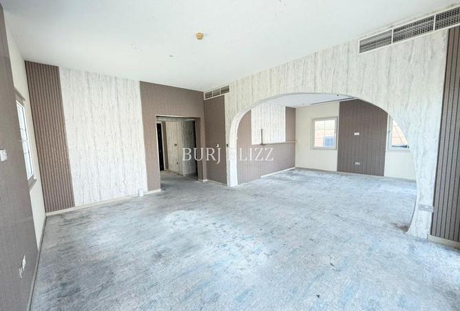 54388520 - Property Image 2