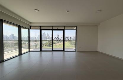 Apartment - 3 - 4 for sale in Golf Heights - The Views - Dubai