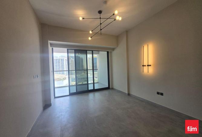 103703783 - Property Image 2
