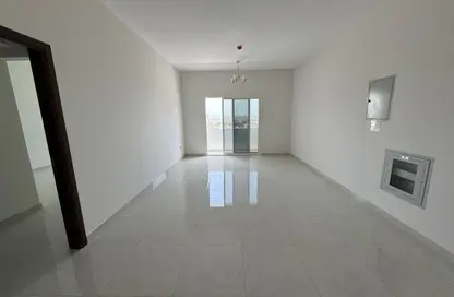 شقة - غرفة نوم - 2 حمامات للايجار في بناية الرميلة - الرميلة 2 - الرميلة - عجمان