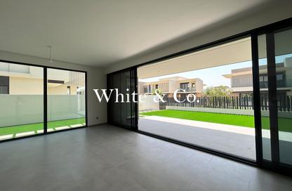 Villa - 4 - 4 for rent in Jebel Ali Village Villas - Jebel Ali Village - Jebel Ali - Dubai