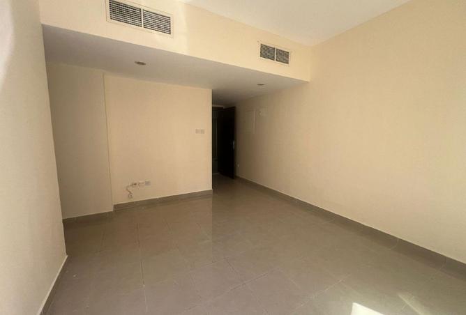 2PHUwDtAPRI - Property Image 3