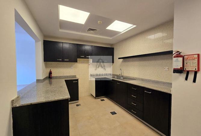 76962285 - Property Image 2