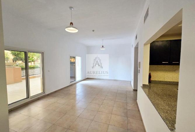 76962285 - Property Image 3