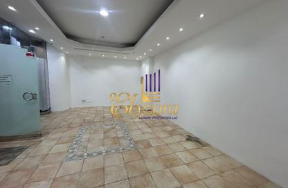 Shop - Studio - 4 for rent in Warba Center - Al Muraqqabat - Deira - Dubai Shop - Studio - 4 for rent in Warba Center - Al Muraqqabat - Deira - Dubai