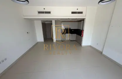 Apartment - 1 Bedroom - 2 Bathrooms for rent in Al Jadaf Building - Al Jaddaf - Dubai