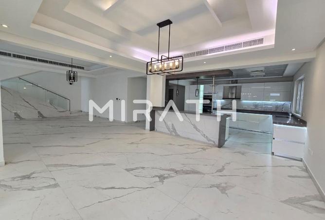 84064215 - Property Image 3
