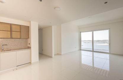 Apartment - 2 Bedrooms - 3 Bathrooms for sale in Grand Bleu Tower 1 - EMAAR Beachfront - Dubai Harbour - Dubai