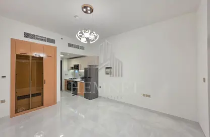 Apartment - 1 Bathroom for rent in Skyz by Danube - Arjan - Dubai