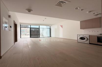 Apartment - 1 Bedroom - 2 Bathrooms for rent in Azizi Riviera Beachfront Tower A - Azizi Riviera Beachfront - Azizi Riviera - Meydan One - Meydan - Dubai