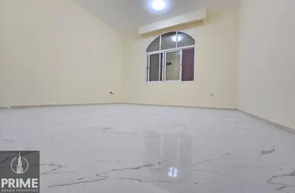 شقة - غرفة نوم - 1 حمام للايجار في شارع الضفرة - المشرف - أبوظبي