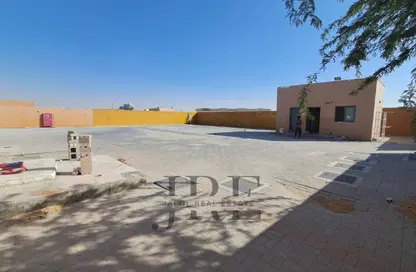 Warehouse - Studio - 1 Bathroom for rent in Al Sajaa Industrial - Al Sajaa - Sharjah