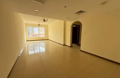 Apartment - 1 Bedroom - 2 Bathrooms for rent in Al Dewan building - Al Qasimia - Sharjah