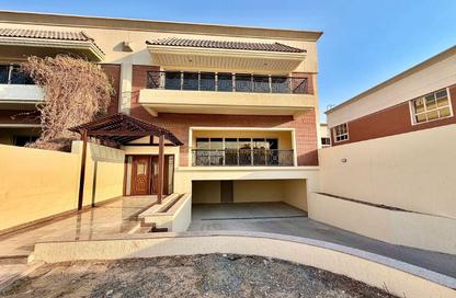 Villa - 3 - 4 for rent in Al Garhoud - Dubai Villa - 3 - 4 for rent in Al Garhoud - Dubai