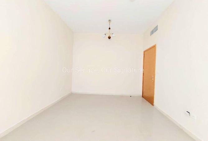 102008785 - Property Image 2
