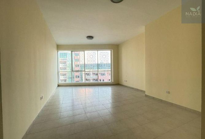Lowest Price | Large Studio | Close to Metro
