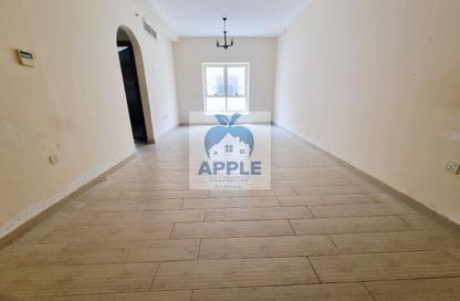 Apartment - 1 Bedroom - 2 Bathrooms for rent in Muwailih Building - Muwaileh - Sharjah