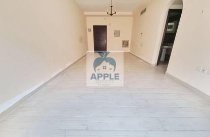 Apartment - 1 Bedroom - 2 Bathrooms for rent in Muwailih Building - Muwaileh - Sharjah