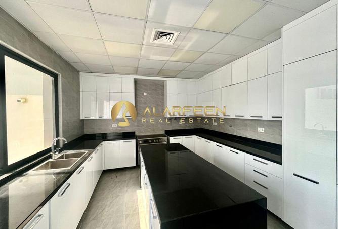 111408001 - Property Image 3