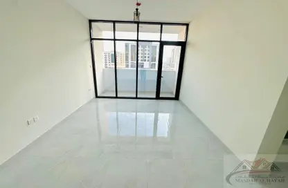 Apartment - 1 Bedroom - 2 Bathrooms for rent in Muwaileh 29 Building - Muwaileh - Sharjah