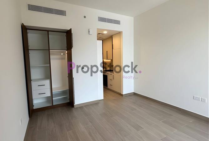 81926673 - Property Image 3