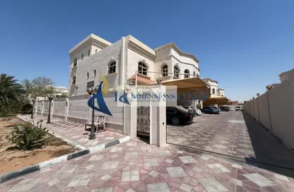 Apartment - 2 Bedrooms - 3 Bathrooms for rent in Khalifa City A - Khalifa City - Abu Dhabi