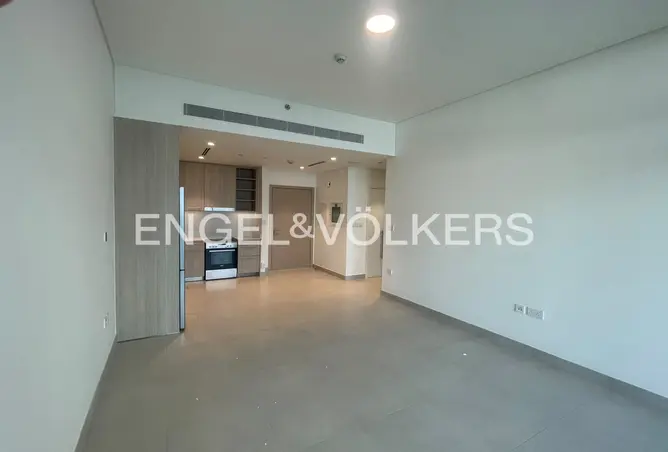 166073777 - Property Image 2