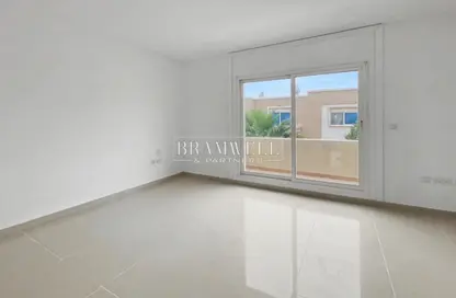 Villa - 2 Bedrooms - 3 Bathrooms for rent in Arabian Style - Al Reef Villas - Al Reef - Abu Dhabi