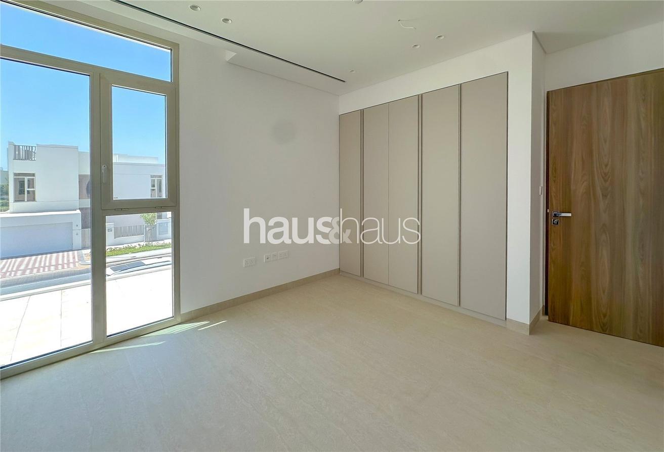 H&H Development | Brand New | Exclusive Community photo 7