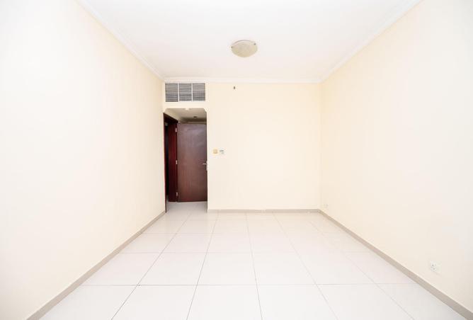 83647139 - Property Image 3