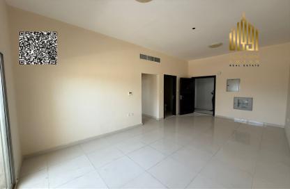 Apartment - 2 Bedrooms - 2 Bathrooms for rent in Al Jurf Industrial 3 - Al Jurf Industrial - Ajman Apartment - 2 Bedrooms - 2 Bathrooms for rent in Al Jurf Industrial 3 - Al Jurf Industrial - Ajman